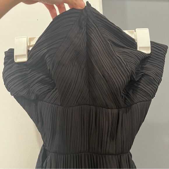 AMUR Maxi Dress Gown Black Janet Halter Pleated Sleeveless size 8 - Picture 4 of 12